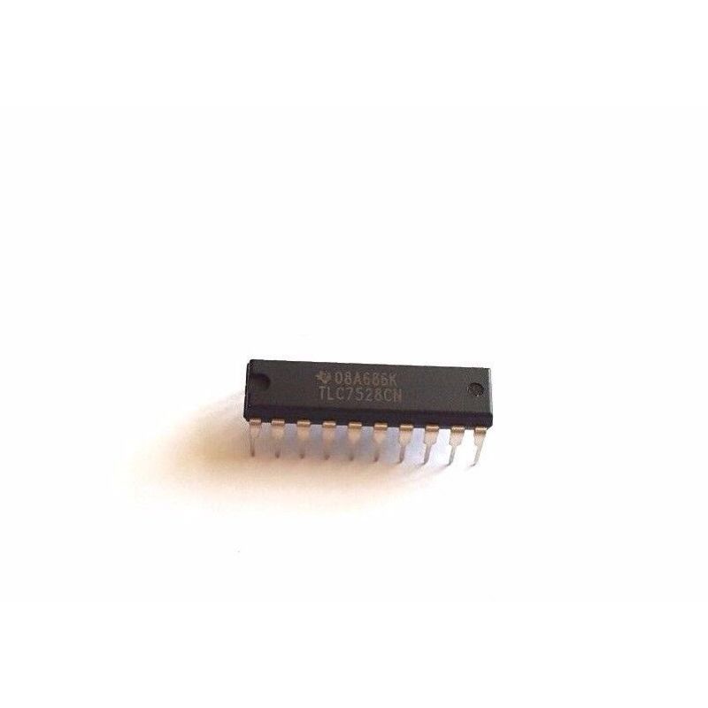 TLC7528CN,Dual 8-Bit Multiplying Digital-to-Analog Converter DAC,PDIP-20