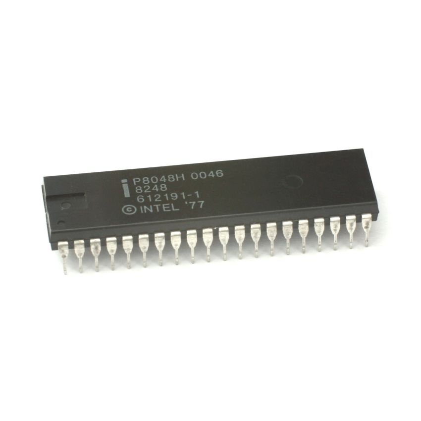 P8049AH, 8-Bit Microcontroller, 11 MHz, 2 KB MROM, 128 Bytes RAM, 40-Pin DIP