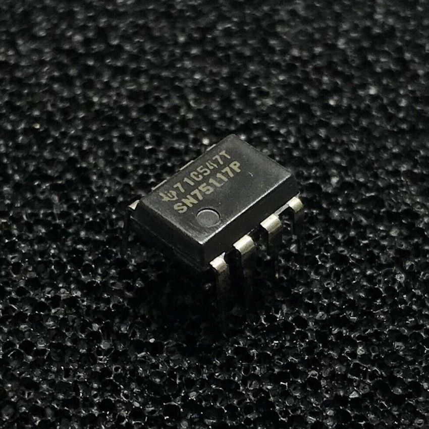 SN75117P, Differential Line Transceiver, 8-Pin DIP Package